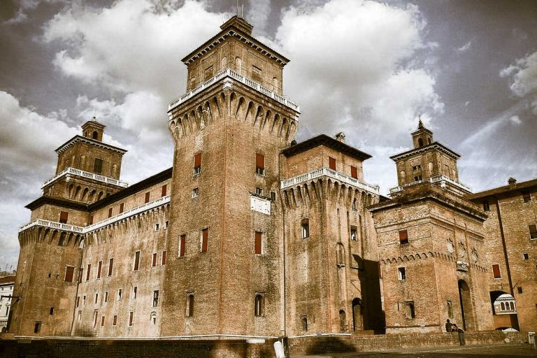 Ferrara castello